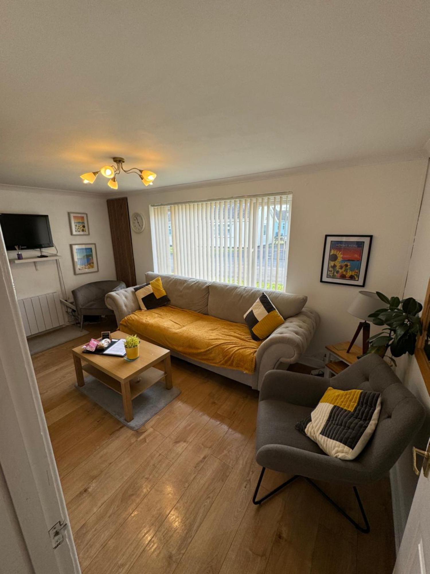 Perfect For The Family And Beaches - Gower Cwtch Villa Swansea Exterior photo